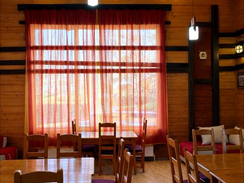 комерційна за адресою Князя Ярослава Мудрого просп. (Академіка Глушка), 11/4