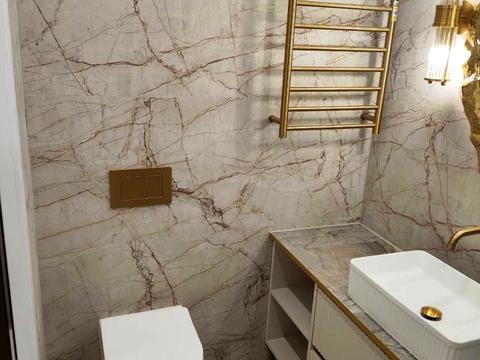 квартира за адресою Бишівська вул., (Будинок 14)