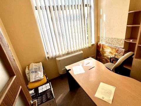 комерційна за адресою Велика Васильківська вул. (Червоноармійська), 72