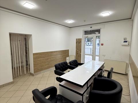 коммерческая по адресу Кульпарковская ул., 124