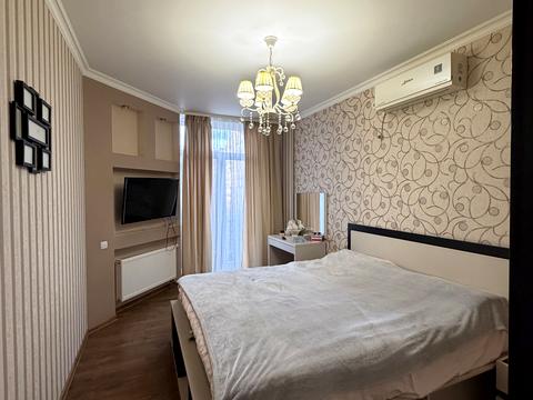 квартира за адресою Регенераторна вул., 4 к5