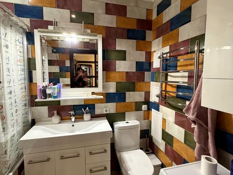 квартира за адресою Регенераторна вул., 4 к5