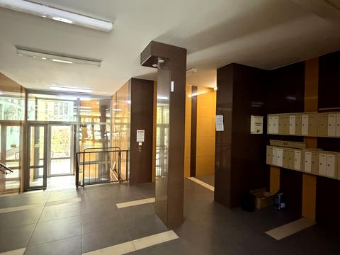 квартира за адресою Регенераторна вул., 4 к5