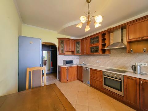 квартира по адресу Миколы Бажана просп., 1-М