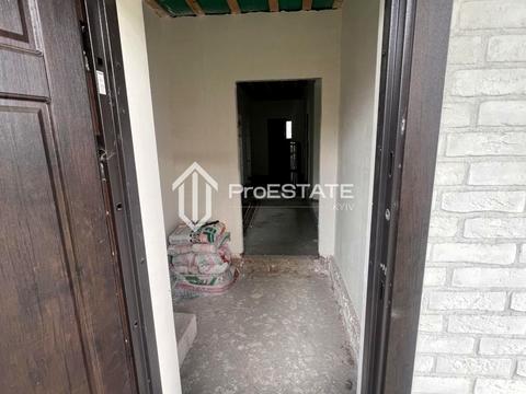 будинок за адресою с. Вишеньки, Центральна