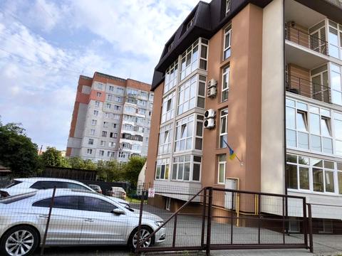 квартира за адресою Космічна вул., 3