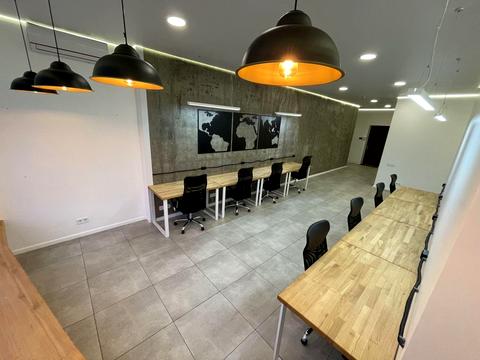 комерційна за адресою Кловський узвіз, 7a