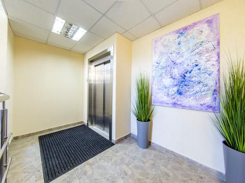 комерційна за адресою Євгена Коновальця вул. (Щорса), 34-А