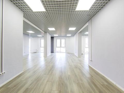 комерційна за адресою Євгена Коновальця вул. (Щорса), 34-А