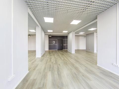 комерційна за адресою Євгена Коновальця вул. (Щорса), 34-А