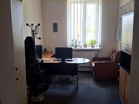 комерційна за адресою Березина вул., 2