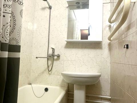 квартира за адресою Патріарха Мстислава Скрипника вул., 9