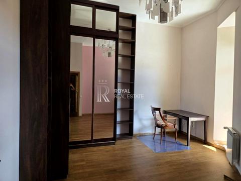 квартира за адресою Хорива пров., 4