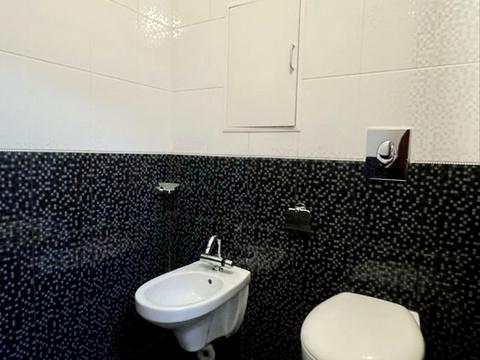 квартира по адресу Дружбы Народов ул., 228а