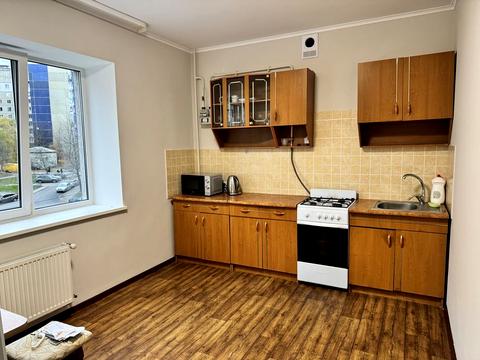 квартира за адресою Володимира Вернадського вул., 42