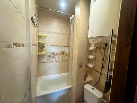 квартира за адресою Морозова вул., 1