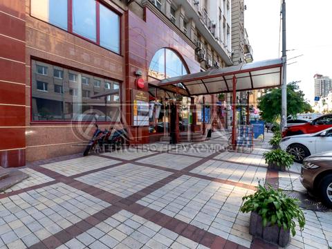 комерційна за адресою Назарівська вул. (Вєтрова), 23