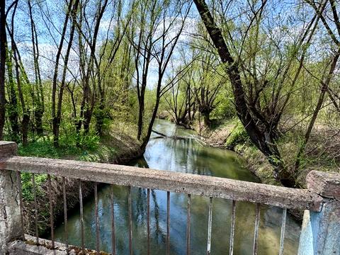будинок за адресою правди
