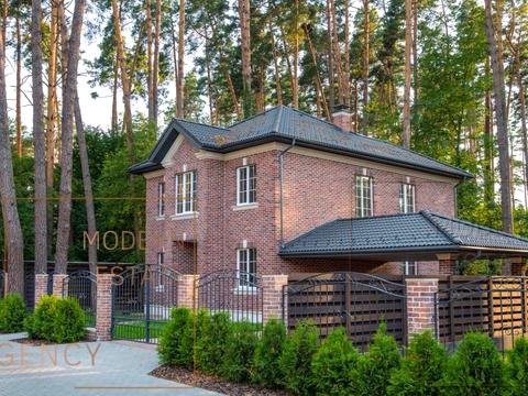 дом по адресу Патриотов ул.