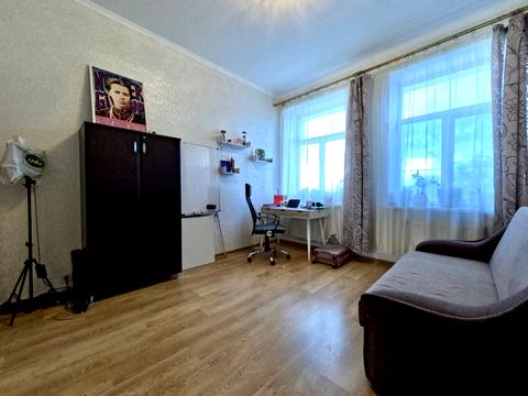квартира за адресою Феодосійська вул., 32