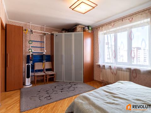 квартира за адресою Ревуцького вул., 42