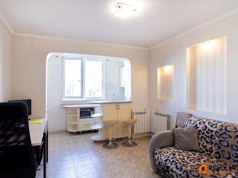 квартира за адресою Ревуцького вул., 42