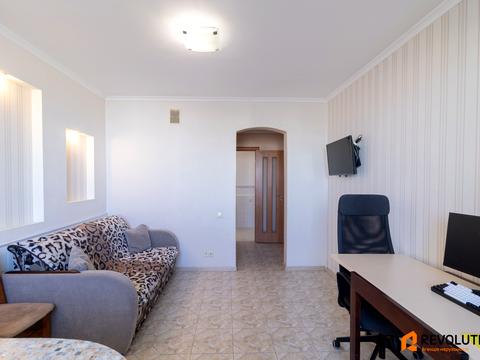 квартира за адресою Ревуцького вул., 42