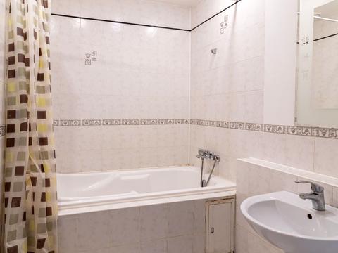 квартира за адресою Ревуцького вул., 42