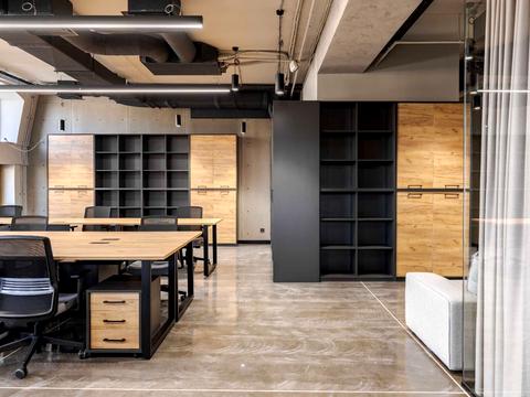 комерційна за адресою Адама Міцкевича пл., 10