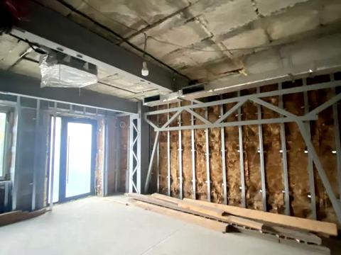 комерційна за адресою Болсуновська вул. (Сергія Струтинського), 4