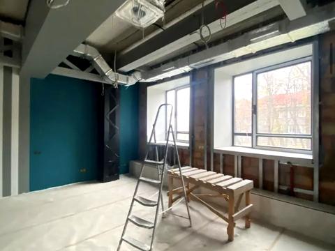 комерційна за адресою Болсуновська вул. (Сергія Струтинського), 4