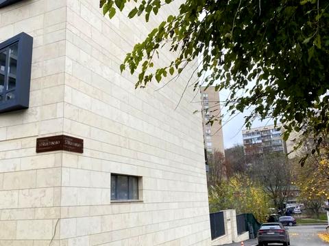 комерційна за адресою Болсуновська вул. (Сергія Струтинського), 4