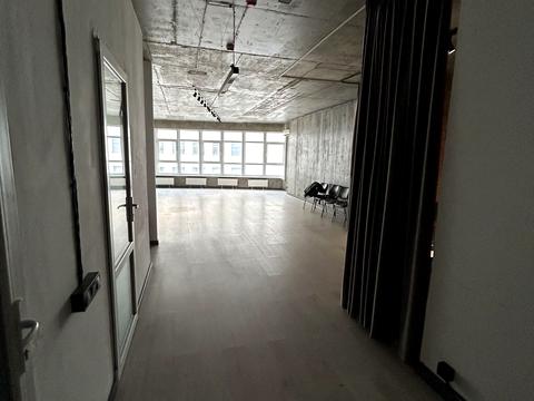 коммерческая по адресу Кловский спуск, 7a