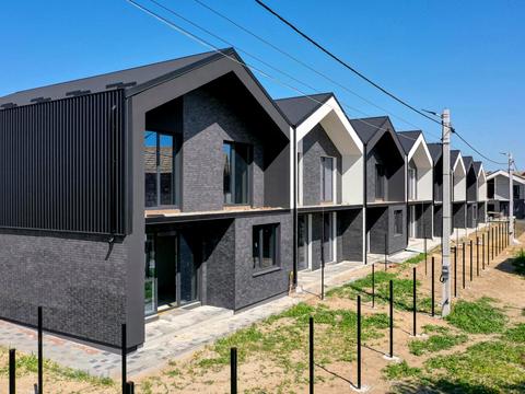 будинок за адресою Пилипа Орлика