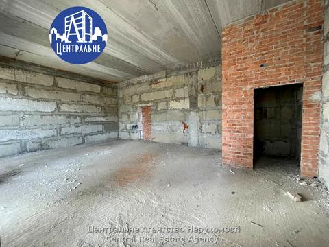 коммерческая по адресу Черновола ул., 1