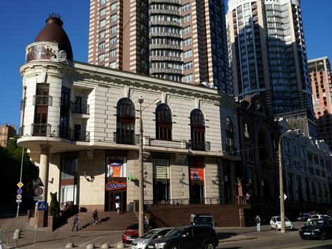 комерційна за адресою Глибочицька вул., 32-Б