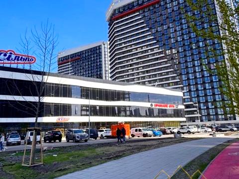 квартира за адресою Причальна вул., 14