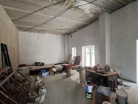 комерційна за адресою Лесі Українки просп., 88Б