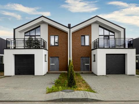 будинок за адресою Пилипа Орлика