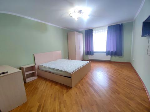 квартира по адресу Довженко ул., 12