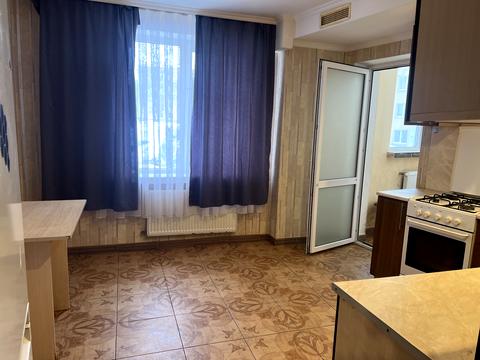 квартира по адресу Довженко ул., 10