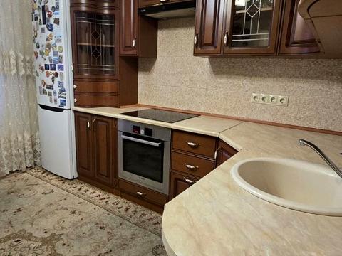 квартира за адресою Лариси Руденко вул., 21-А