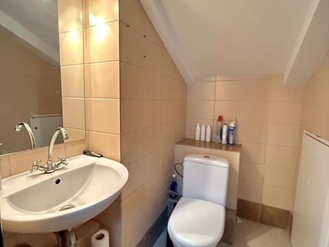 комерційна за адресою Старокиївський пров., 1/3