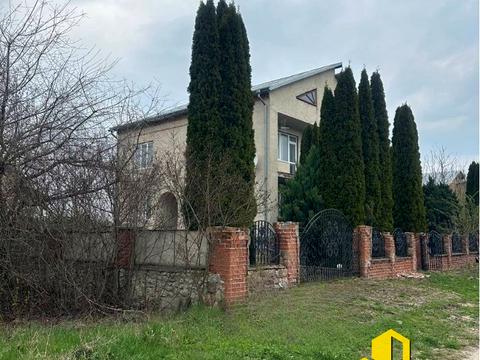 дом по адресу 60 річчя УПА, 5