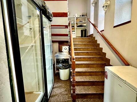 комерційна за адресою Дениса Антіпова вул. (Славгородська), 49