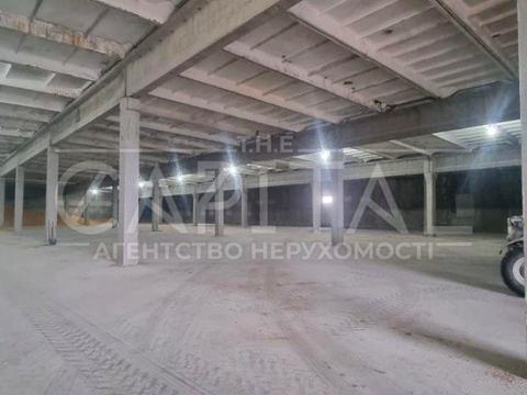 комерційна за адресою Шевченка вул., 10