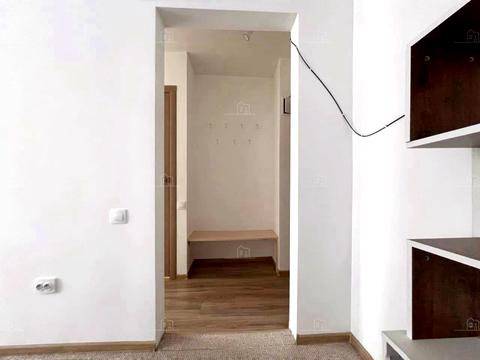 квартира за адресою Наукова вул., 8