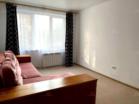 квартира за адресою Наукова вул., 8