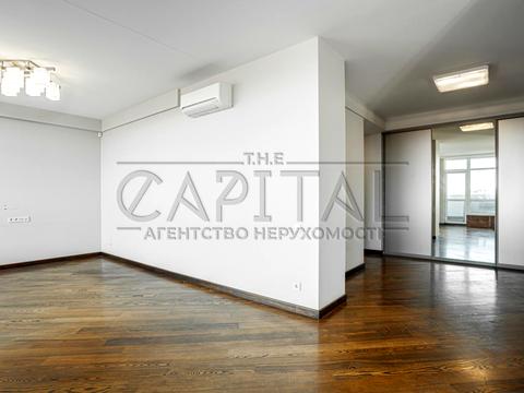 квартира за адресою Андрія Верхогляда вул. (Михайла Драгомирова), 16