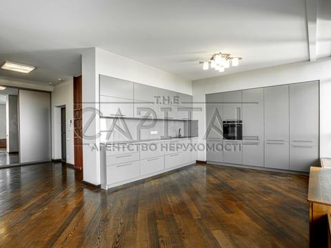 квартира за адресою Андрія Верхогляда вул. (Михайла Драгомирова), 16